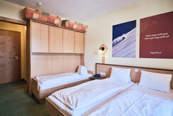 doubleroom-with-dusch-wc-2-person-possibbility-for