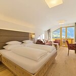 Photo of Dvojposteľová izba, sprcha, WC, superior