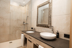 Zimmer-Hotel-Kristall-Larimar