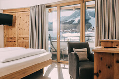 Familienzimmer Zirbe (18)