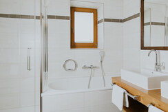 HTH_zimmer_FIN_BH_WEB_30