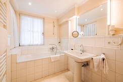 15 - Hubertushof-Shooting3-103