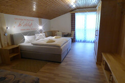 Gasthof-Klammstein-Dorfgastein-Familienzimmer