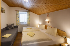 © Foto Oczlon H-8261 Bild 009