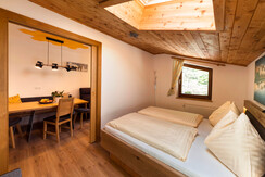 © Foto Oczlon H-7048 Klausbauer Zimmer RGB_ 300 pp