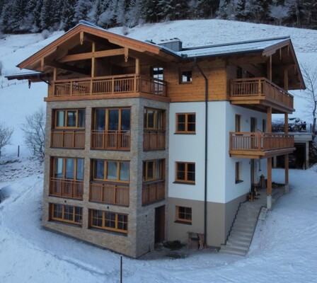 Screenshot_20251228_065857_Gallery