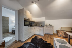 Küche mit Zugang zu Schlafzimmer 2