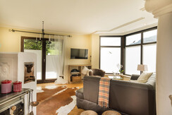 Blick ins Wohnzimmer