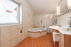 Pircher_App. C_Badezimmer