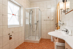 Pircher_App. C1_Badezimmer