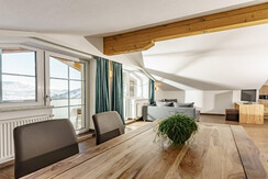 Room Pictures_Room_H_H1_10