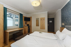 Room Pictures_Room_H_DZH_8