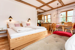 `Steinernes Meer` Blick vom Sofa in den Raum