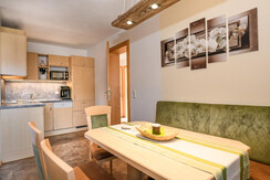 Ferienwohnung-1-Unterkunft-Heilstollen-Gastein-Woh