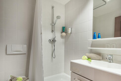 MONDI Hotel Bellevue Gastein Studio Badezimmer 1