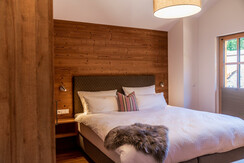 Gesamt drei Schlafzimmer