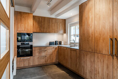 Top ausgestattete Küche mit Miele-Geräten