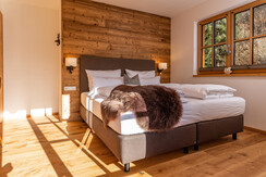 Gesamt fünf Schlafzimmer