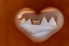 Schlafzimmer zum wohlfühlen und verlieben