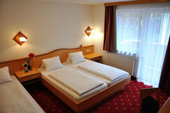 Dreibettzimmer Pension Posauner Dorfgastein 