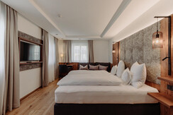 Post Maria Alm Schlafzimmer Luis1