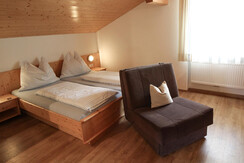 Cosy double room with sofa bed