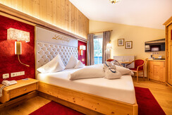 Fotos_Zimmer_Lacknerhof_Juni2022_druckaufloesung (