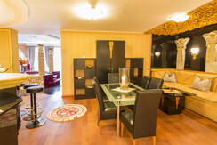 Kaisersuite-1001-Bett-Pool