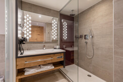 2025-12-15-Sporthotel-Wagrain-photo-by-michaelgroe