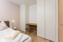 Typ 1E Gartenapp._Hochwurzen_Schrank