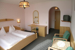 Schlafzimmer Südbalkon