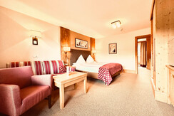 AlpenFamilienNesterl1c