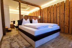 4 Bett Apartment Superior Panorama Bild 1