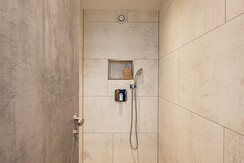 Walkin-DU_Studio-Comfort