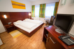 Apartment E, zubuchbares Zimmer