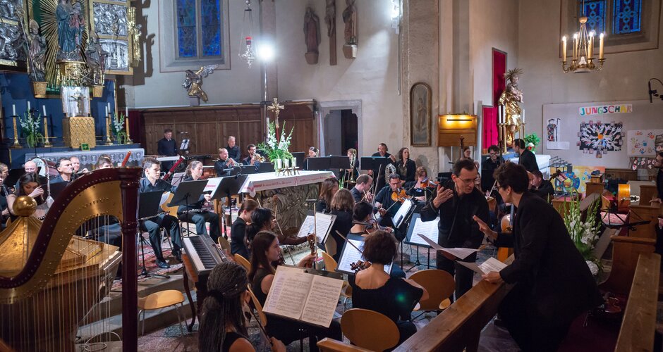 Music in the alps | © Mangotree Photography