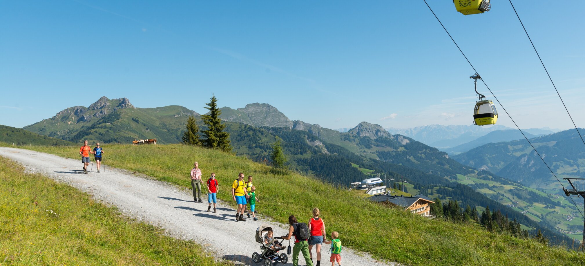 Wandern im Tal der Almen im Großarltal in Ski amadé - Sommer in den Bergen in Österreich