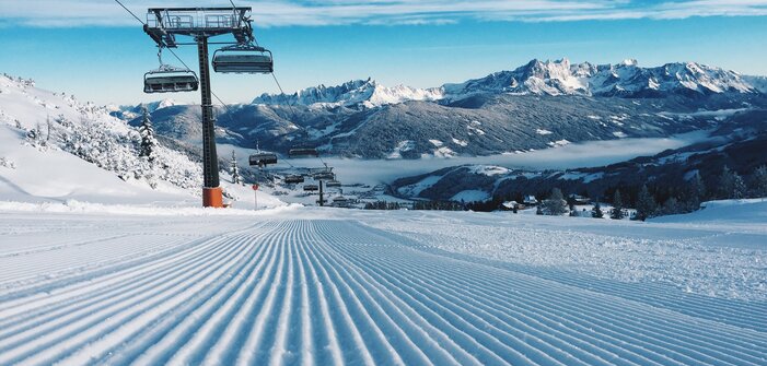 Modern ski lifts and perfect ski slopes in Ski amadé