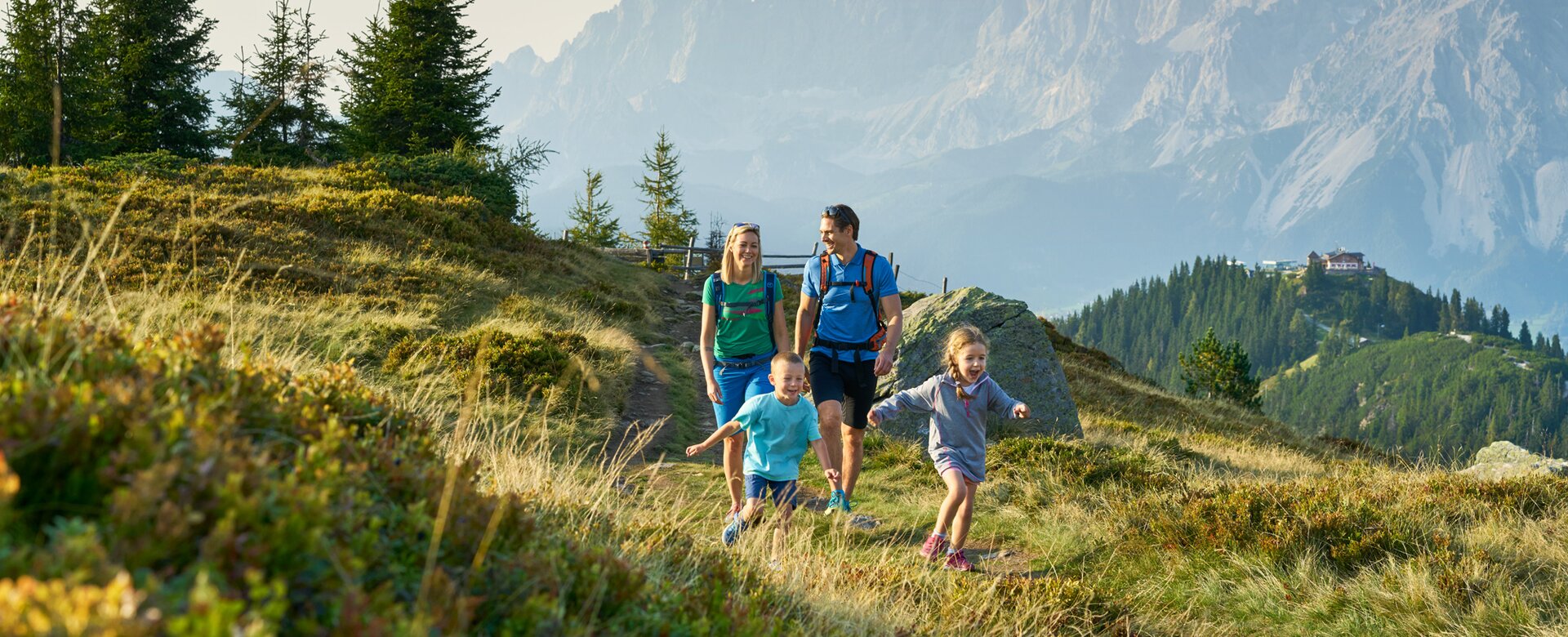 Wanderurlaub mit der ganzen Familie in Schladming-Dachstein im Sommer in Ski amadé | © Schladming-Dachstein Tourismus, Peter Burgstaller