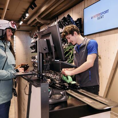 Skiverleih bei INTERSPORT Rent | © INTERSPORT Rent